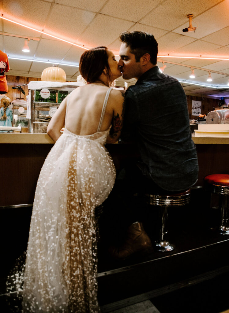 Couple gets coffee and pie after a Washington Elopement on Rattlesnake Ledge