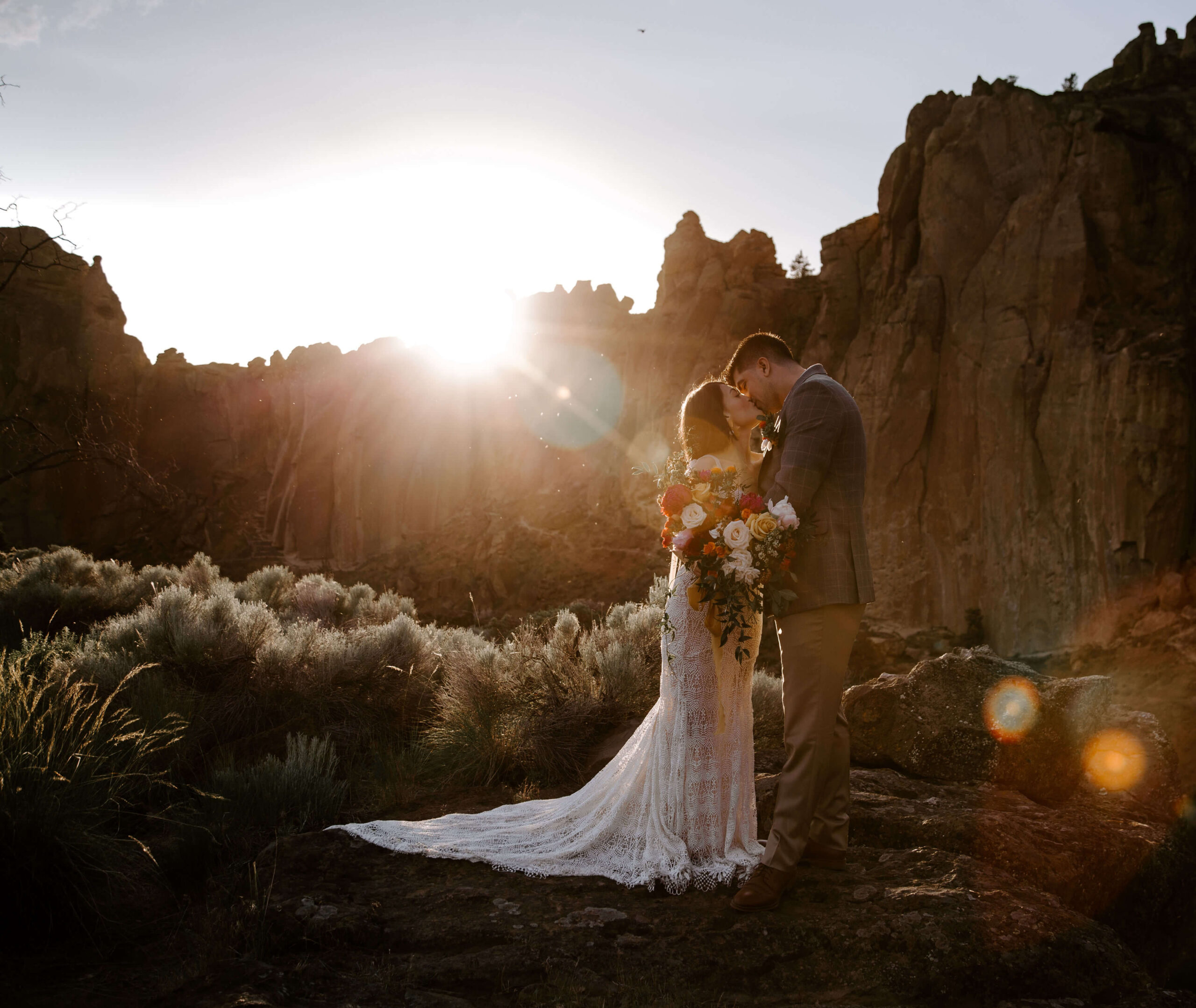 Couple elopes at smith rock in oregon at sunset