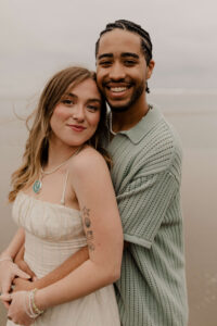 Oregon coast engagement session shot by Ronny and Rene.