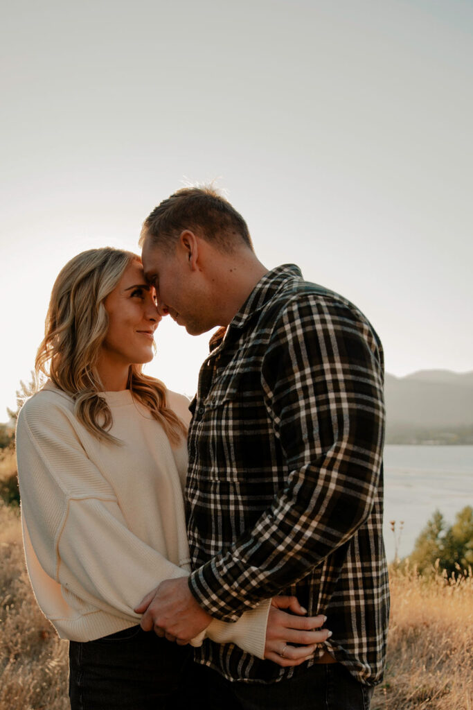 Columbia River Gorge Engagement Session at Government Cove ...
