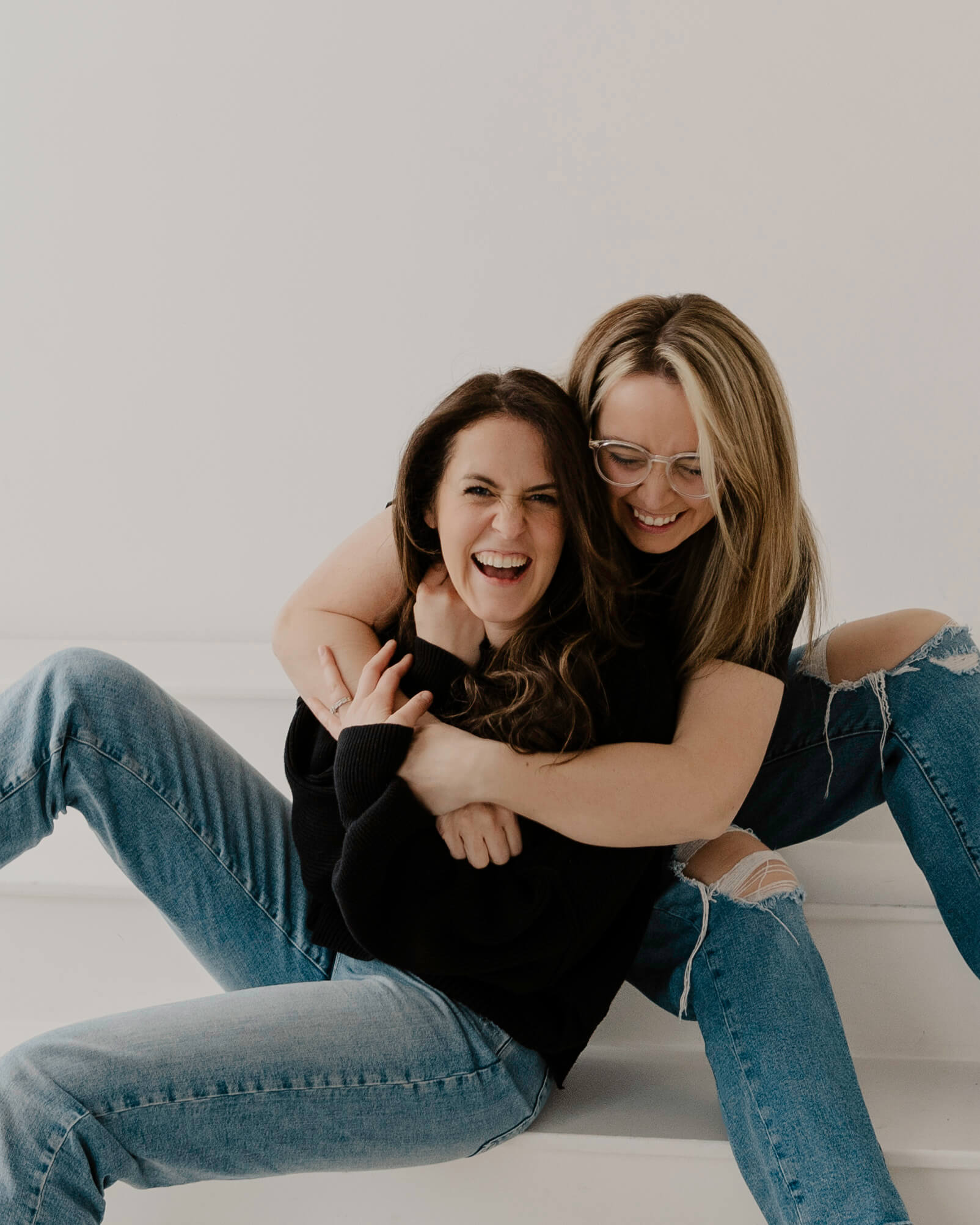 oregon wedding photographer team